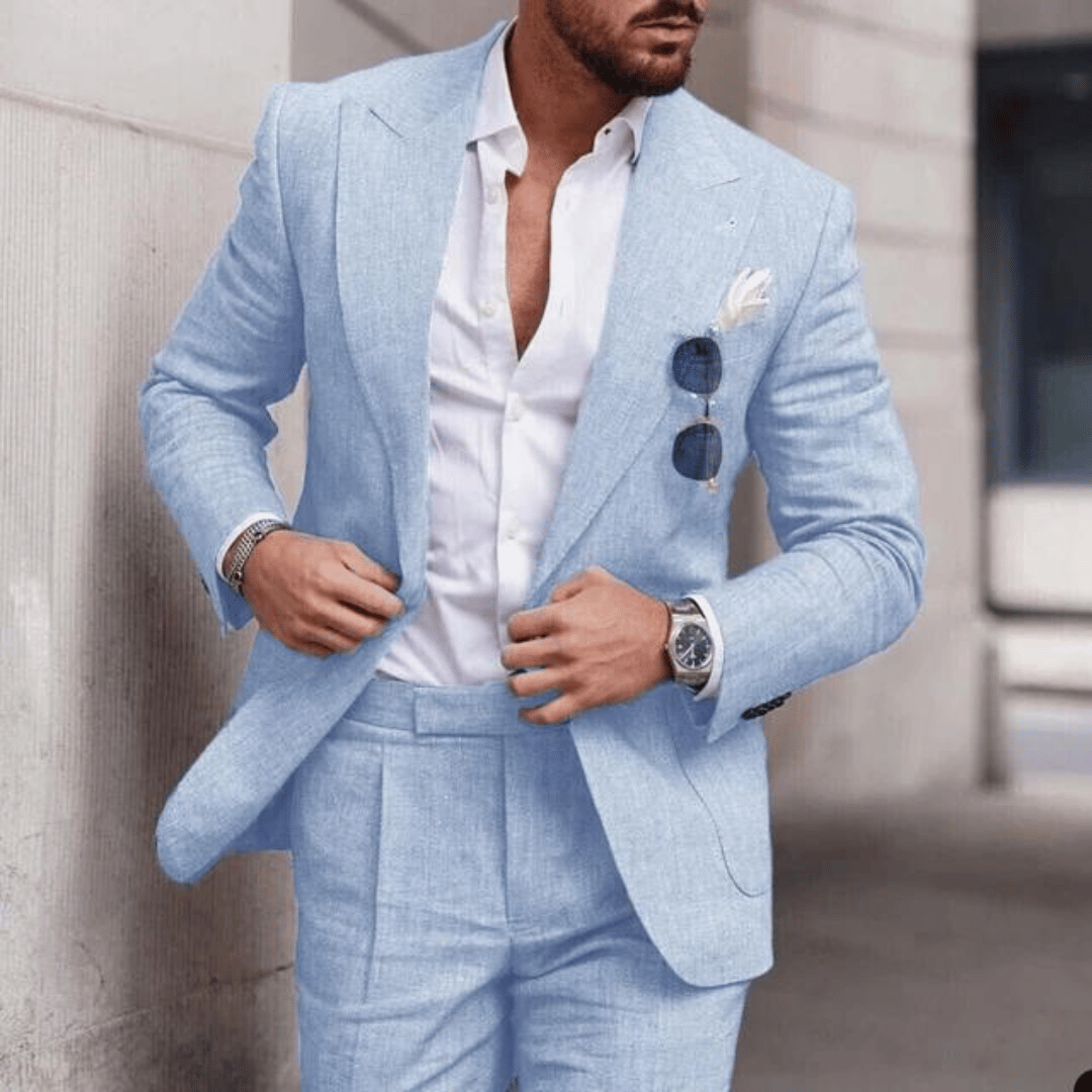Herren Eleganter Anzug – Slim Cut – Profil-Ansicht