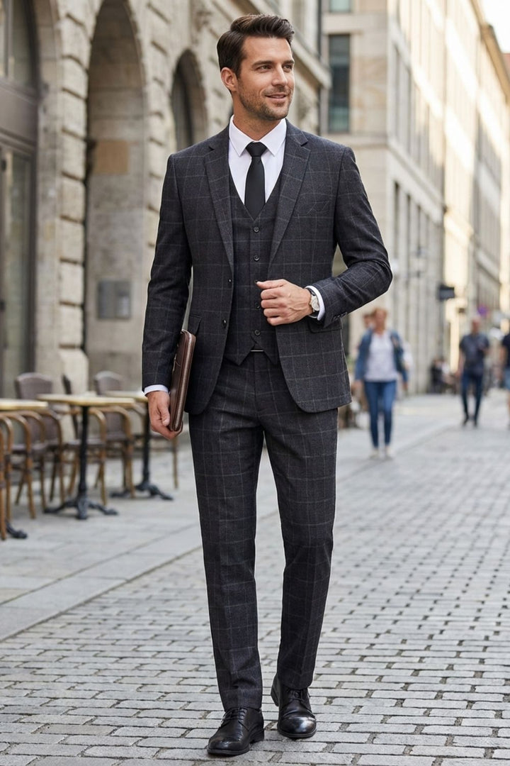 Herren Anzüge – Dreiteiliger Anzug mit Zwei-Knopf-Blazer, Weste und moderner Passform